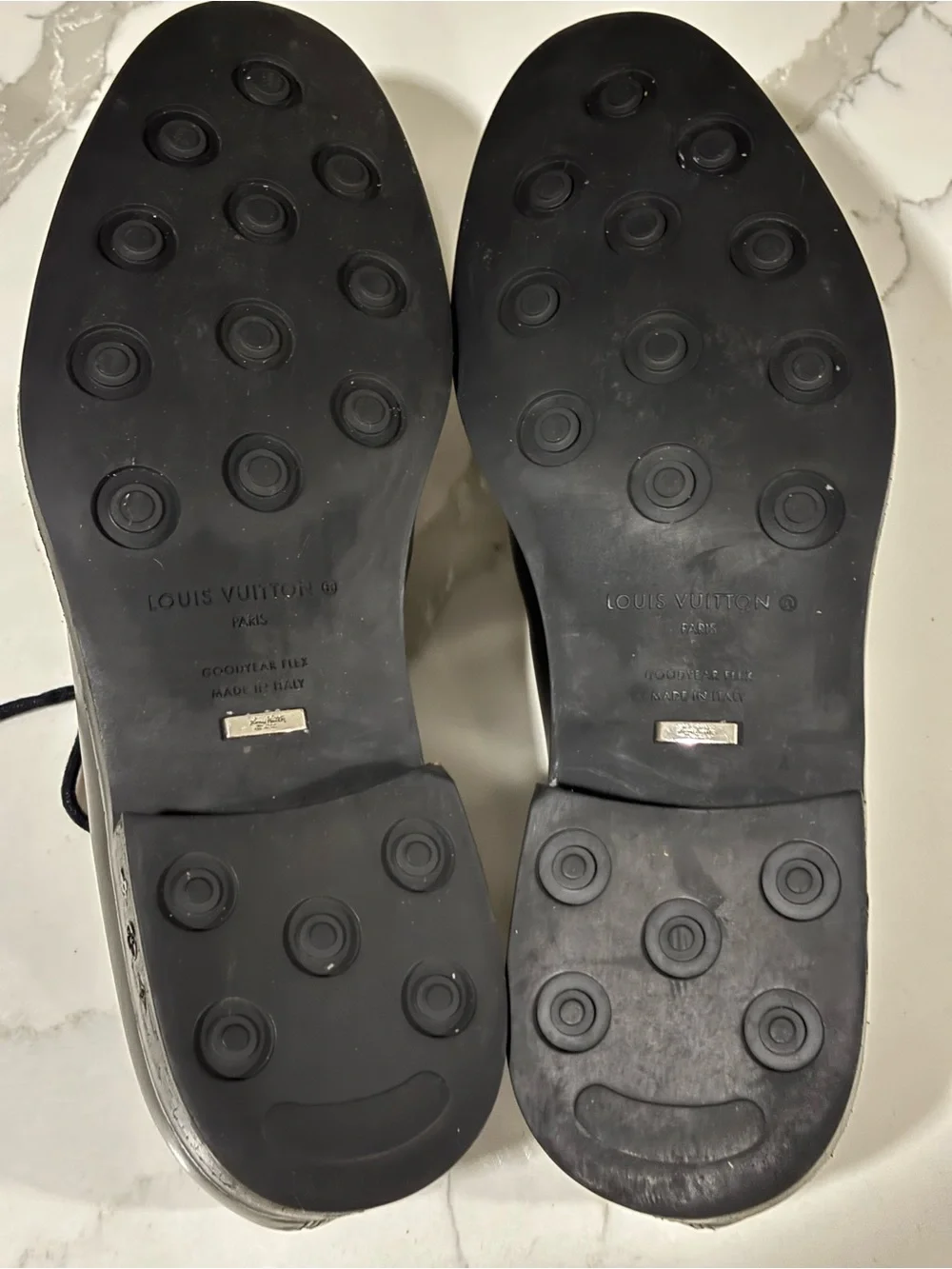 Louis Vuitton polished black